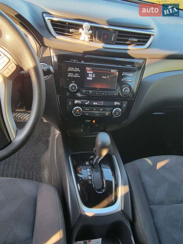 Внедорожник / Кроссовер Nissan Rogue 2016 в Черновцах фото 24 Внедорожник / Кроссовер Nissan Rogue 2016 в Черновцах