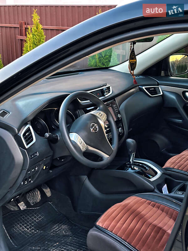Внедорожник / Кроссовер Nissan Rogue 2015 в Монастырище фото 13 Внедорожник / Кроссовер Nissan Rogue 2015 в Монастырище