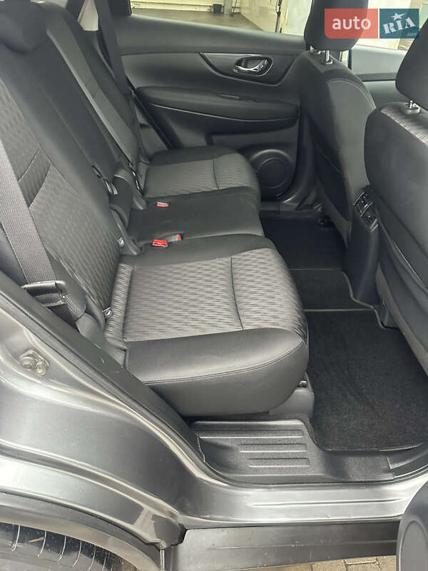 Внедорожник / Кроссовер Nissan Rogue 2018 в Новой Водолаге фото 10 Внедорожник / Кроссовер Nissan Rogue 2018 в Новой Водолаге