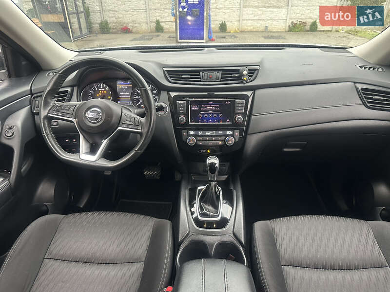 Внедорожник / Кроссовер Nissan Rogue 2018 в Новой Водолаге фото 17 Внедорожник / Кроссовер Nissan Rogue 2018 в Новой Водолаге