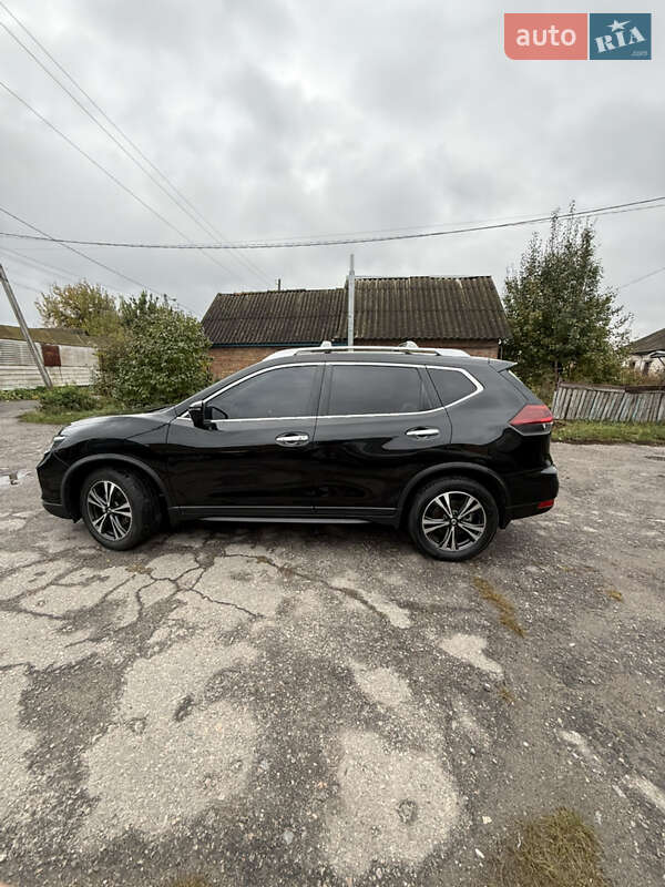Внедорожник / Кроссовер Nissan Rogue 2019 в Миргороде