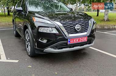 Позашляховик / Кросовер Nissan Rogue 2021 в  фото 4 Позашляховик / Кросовер Nissan Rogue 2021 в