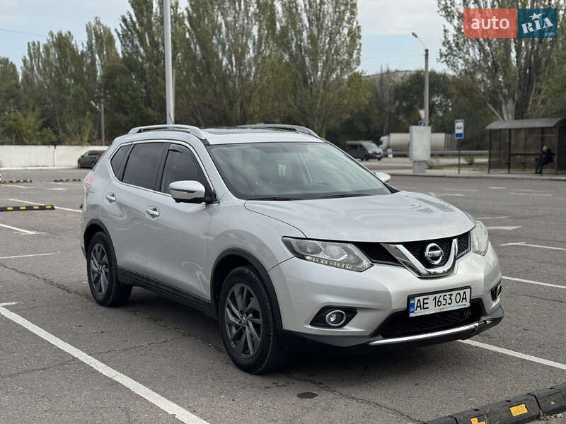 Внедорожник / Кроссовер Nissan Rogue 2016 в Днепре фото 2 Внедорожник / Кроссовер Nissan Rogue 2016 в Днепре