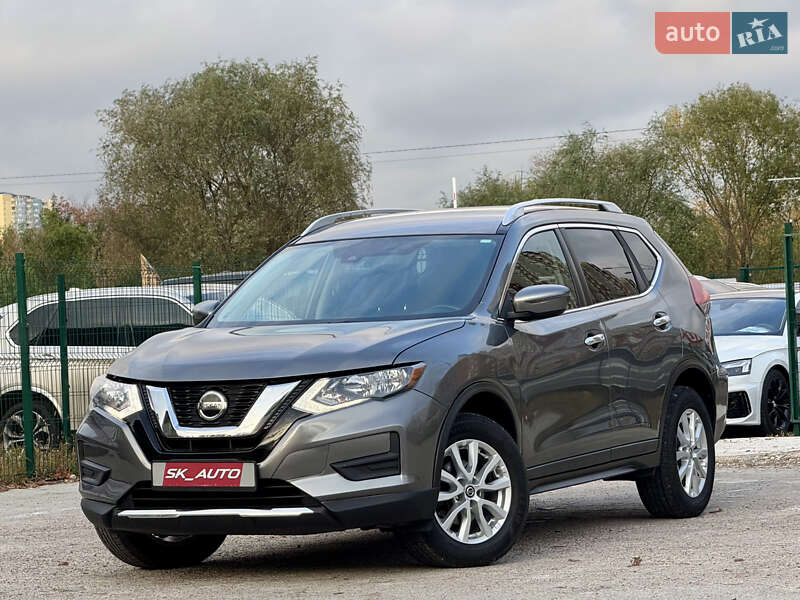 Внедорожник / Кроссовер Nissan Rogue 2020 в 