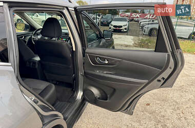 Внедорожник / Кроссовер Nissan Rogue 2020 в 