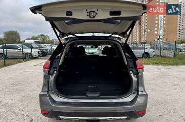 Внедорожник / Кроссовер Nissan Rogue 2020 в 