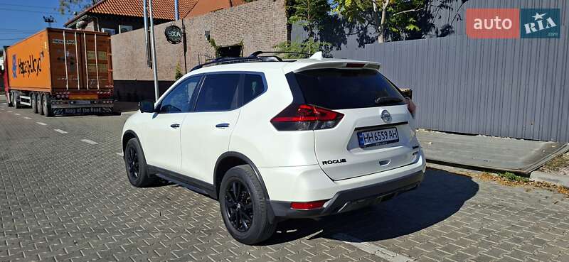 Внедорожник / Кроссовер Nissan Rogue 2018 в Одессе