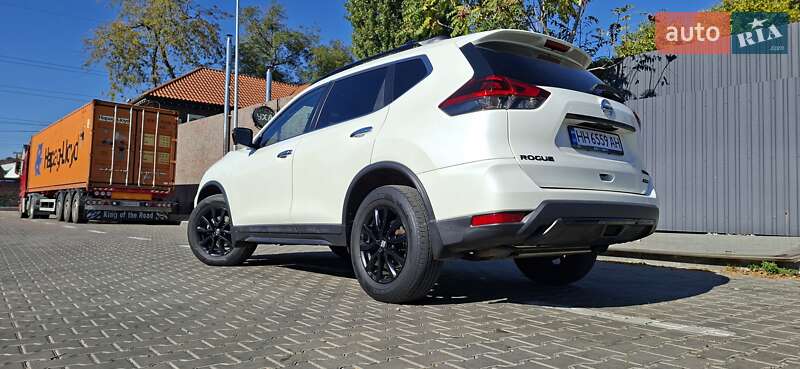 Внедорожник / Кроссовер Nissan Rogue 2018 в Одессе
