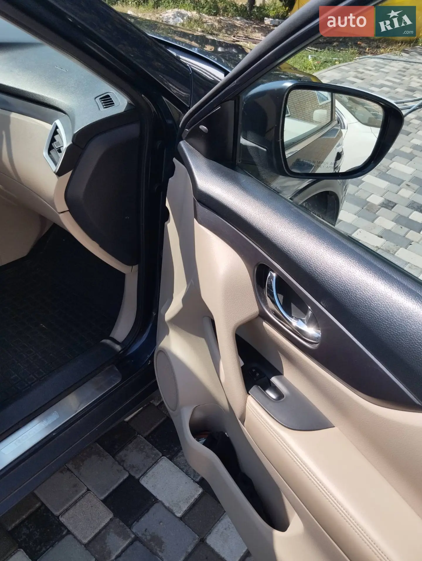 2016 Nissan Rogue - мініатюра 4