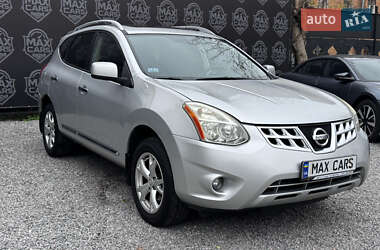 Позашляховик / Кросовер Nissan Rogue 2010 в Києві