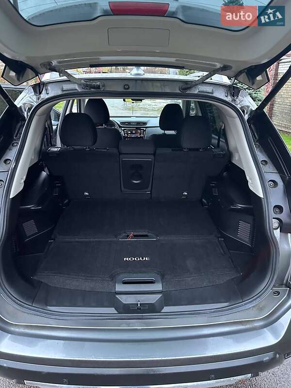 Позашляховик / Кросовер Nissan Rogue 2019 в Івано-Франківську
