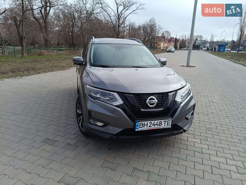 Внедорожник / Кроссовер Nissan Rogue 2018 в Львове фото Внедорожник / Кроссовер Nissan Rogue 2018 в Львове