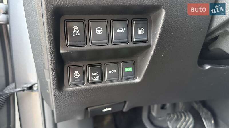 Позашляховик / Кросовер Nissan Rogue 2018 в Києві фото 27 Позашляховик / Кросовер Nissan Rogue 2018 в Києві