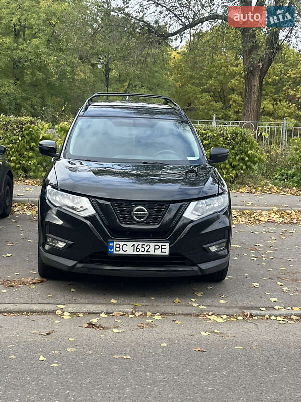 Внедорожник / Кроссовер Nissan Rogue 2018 в Киеве фото 7 Внедорожник / Кроссовер Nissan Rogue 2018 в Киеве