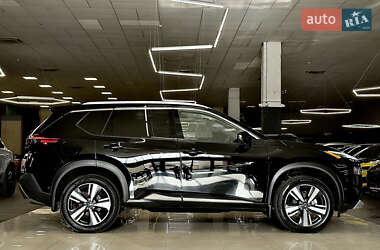 Внедорожник / Кроссовер Nissan Rogue 2020 в 