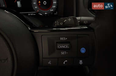 Внедорожник / Кроссовер Nissan Rogue 2020 в 