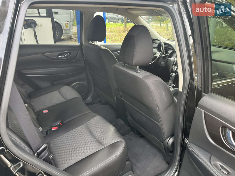 Внедорожник / Кроссовер Nissan Rogue 2018 в Киеве фото 6 Внедорожник / Кроссовер Nissan Rogue 2018 в Киеве