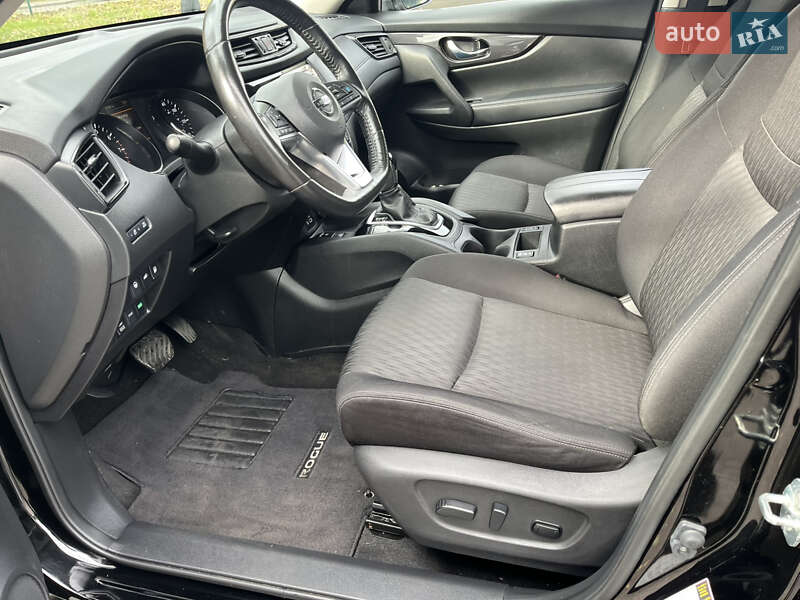 Внедорожник / Кроссовер Nissan Rogue 2018 в Киеве фото 14 Внедорожник / Кроссовер Nissan Rogue 2018 в Киеве