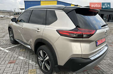 Внедорожник / Кроссовер Nissan Rogue 2020 в 