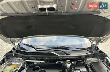 Внедорожник / Кроссовер Nissan Rogue 2020 в 