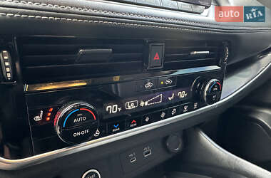 Внедорожник / Кроссовер Nissan Rogue 2020 в 