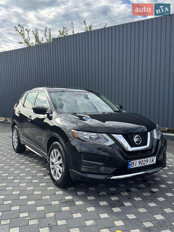 Внедорожник / Кроссовер Nissan Rogue 2020 в Полтаве