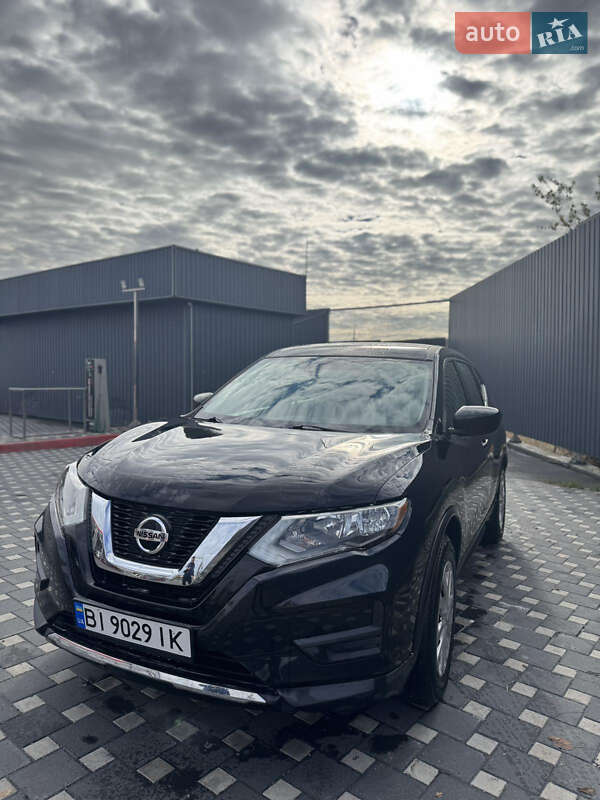 Внедорожник / Кроссовер Nissan Rogue 2020 в Полтаве