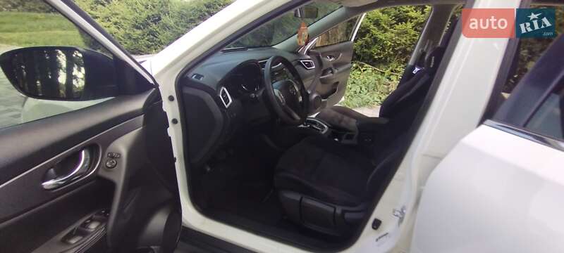 Внедорожник / Кроссовер Nissan Rogue 2016 в Староконстантинове фото 24 Внедорожник / Кроссовер Nissan Rogue 2016 в Староконстантинове