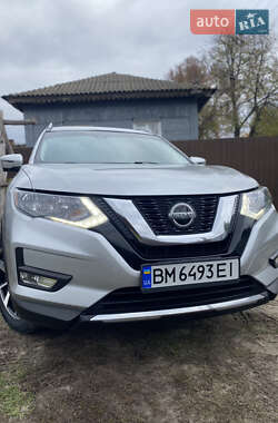 Внедорожник / Кроссовер Nissan Rogue 2019 в 