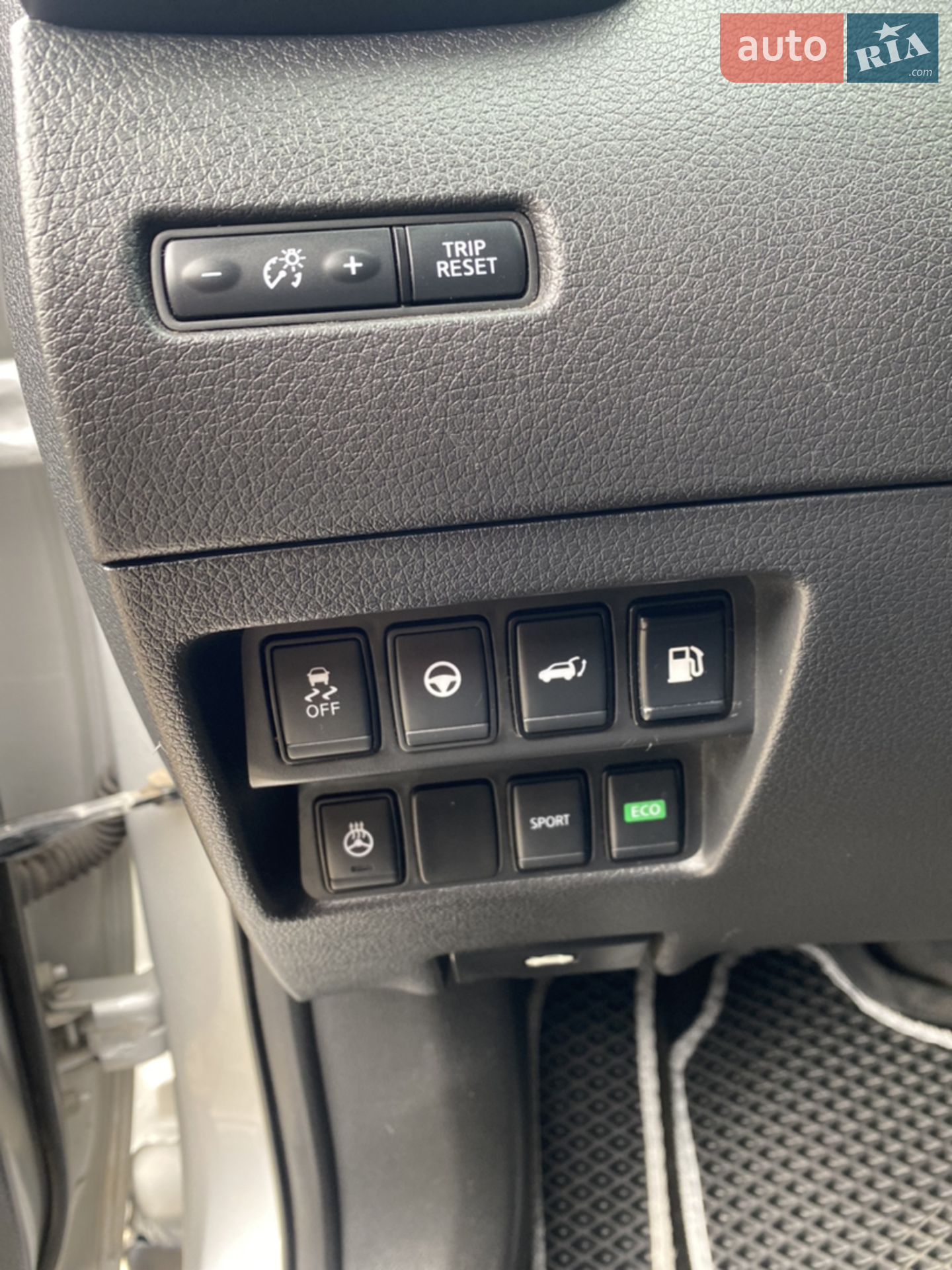 2019 Nissan Rogue - мініатюра 24