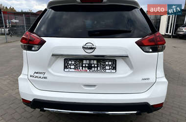 Позашляховик / Кросовер Nissan Rogue 2017 в  фото 4 Позашляховик / Кросовер Nissan Rogue 2017 в