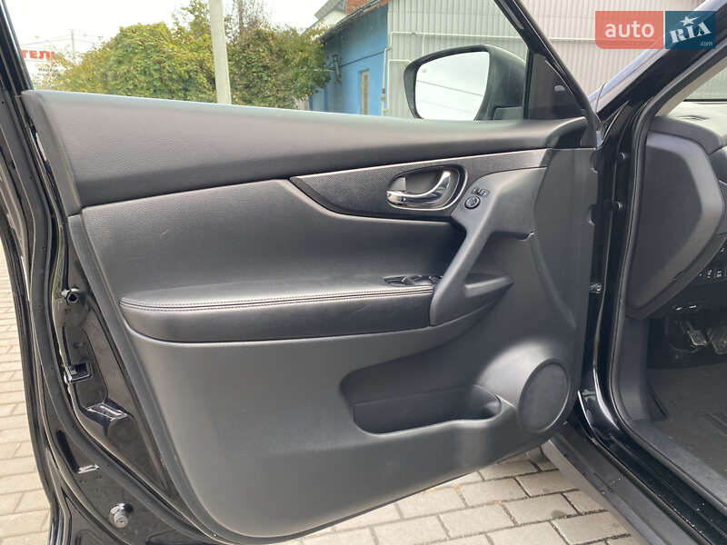 Внедорожник / Кроссовер Nissan Rogue 2015 в Полтаве фото 31 Внедорожник / Кроссовер Nissan Rogue 2015 в Полтаве