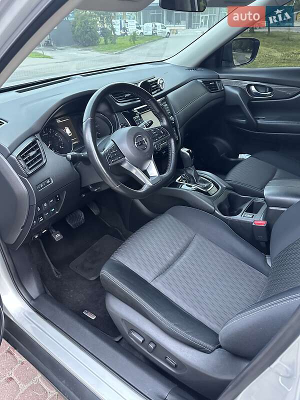 Внедорожник / Кроссовер Nissan Rogue 2017 в Львове фото 5 Внедорожник / Кроссовер Nissan Rogue 2017 в Львове