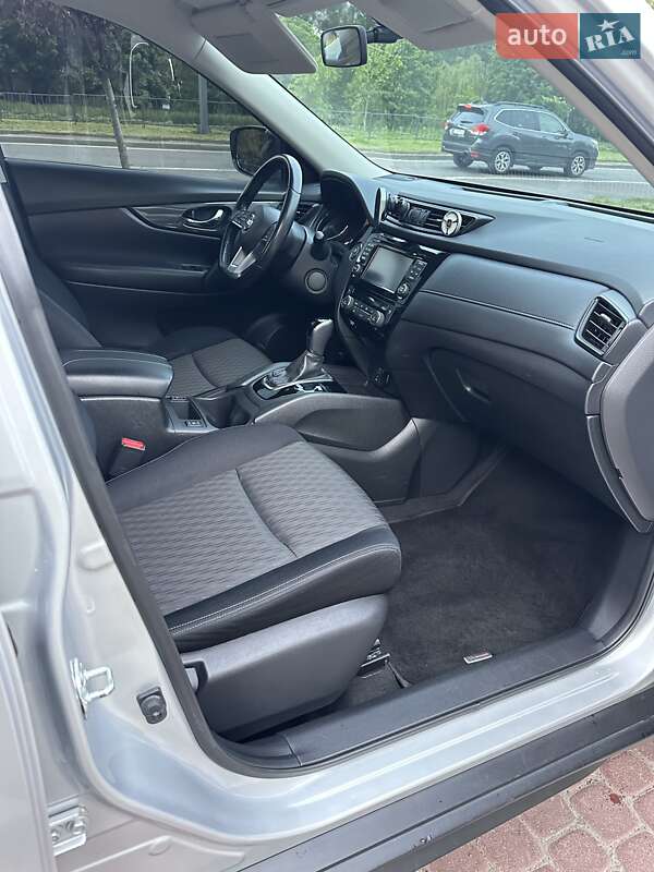 Внедорожник / Кроссовер Nissan Rogue 2017 в Львове фото 8 Внедорожник / Кроссовер Nissan Rogue 2017 в Львове