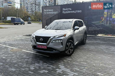 Внедорожник / Кроссовер Nissan Rogue 2022 в Полтаве