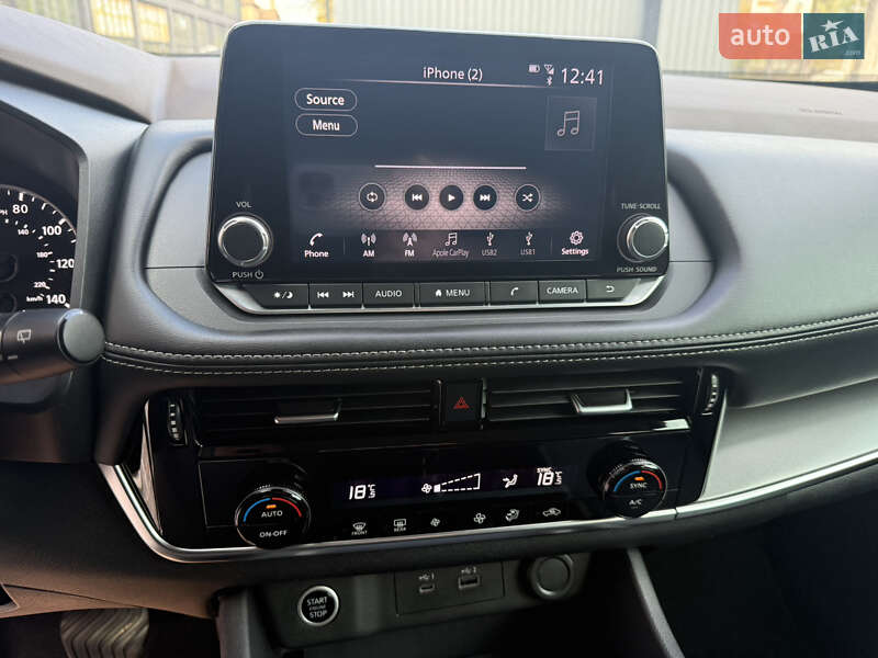 Позашляховик / Кросовер Nissan Rogue 2022 в Полтаві