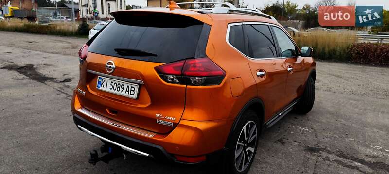 Внедорожник / Кроссовер Nissan Rogue 2019 в Ирпене