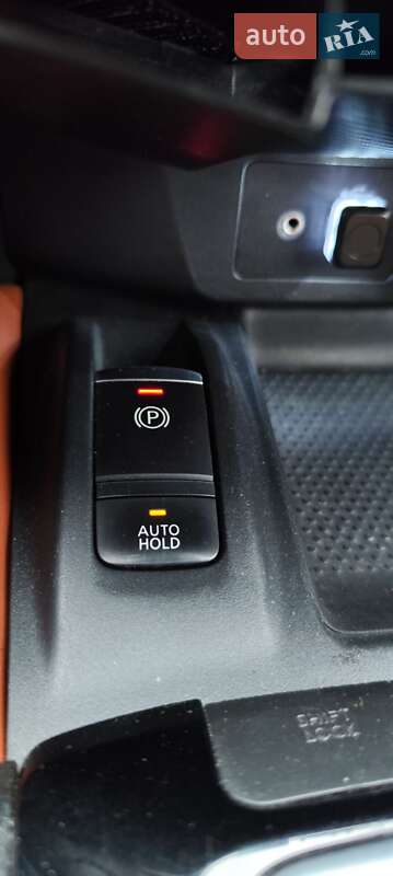 Внедорожник / Кроссовер Nissan Rogue 2019 в Ирпене