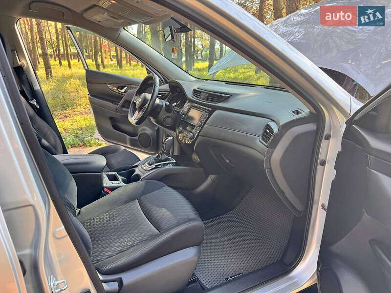 Внедорожник / Кроссовер Nissan Rogue 2018 в Кременчуге фото 5 Внедорожник / Кроссовер Nissan Rogue 2018 в Кременчуге