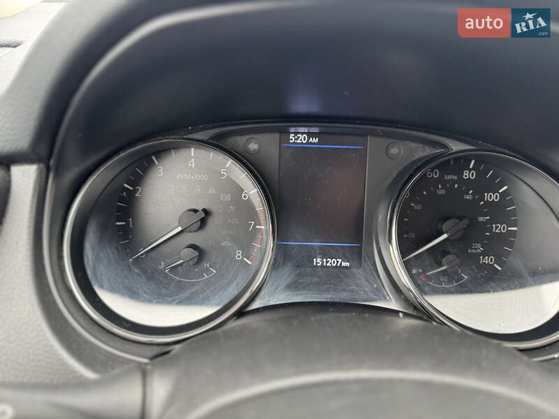 Позашляховик / Кросовер Nissan Rogue 2019 в Києві