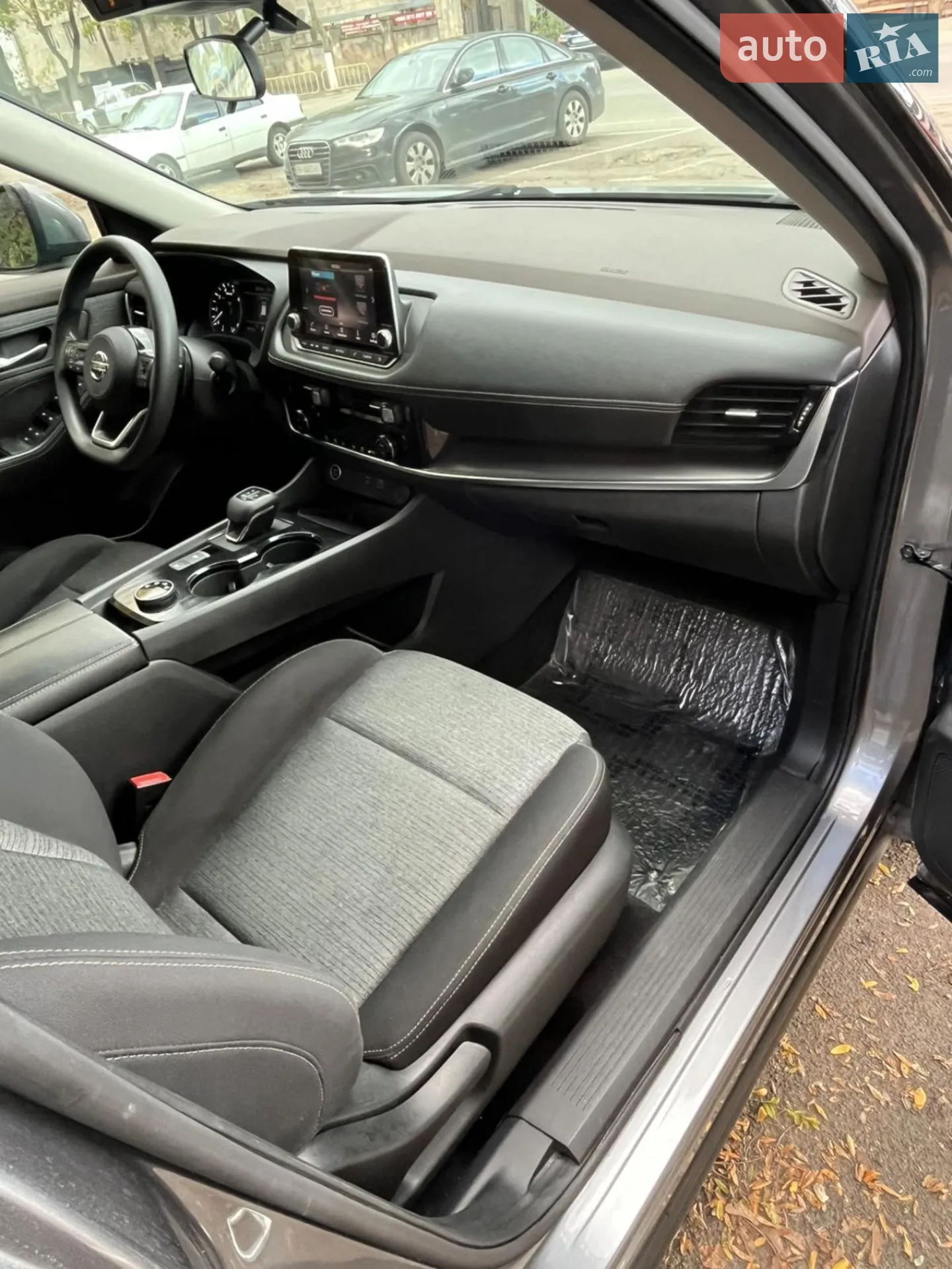 2021 Nissan Rogue - мініатюра 7