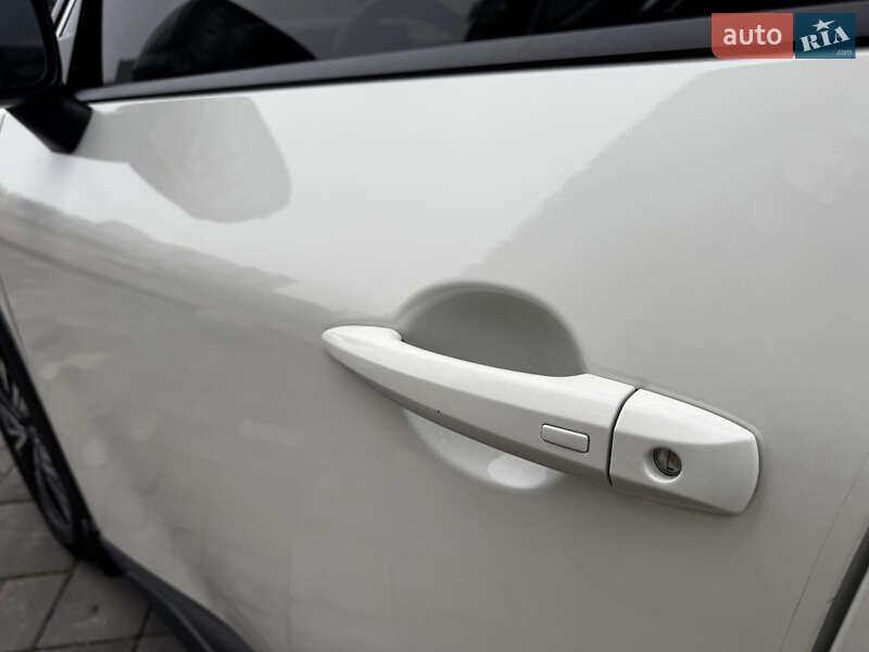 Позашляховик / Кросовер Nissan Rogue 2021 в Києві фото 11 Позашляховик / Кросовер Nissan Rogue 2021 в Києві