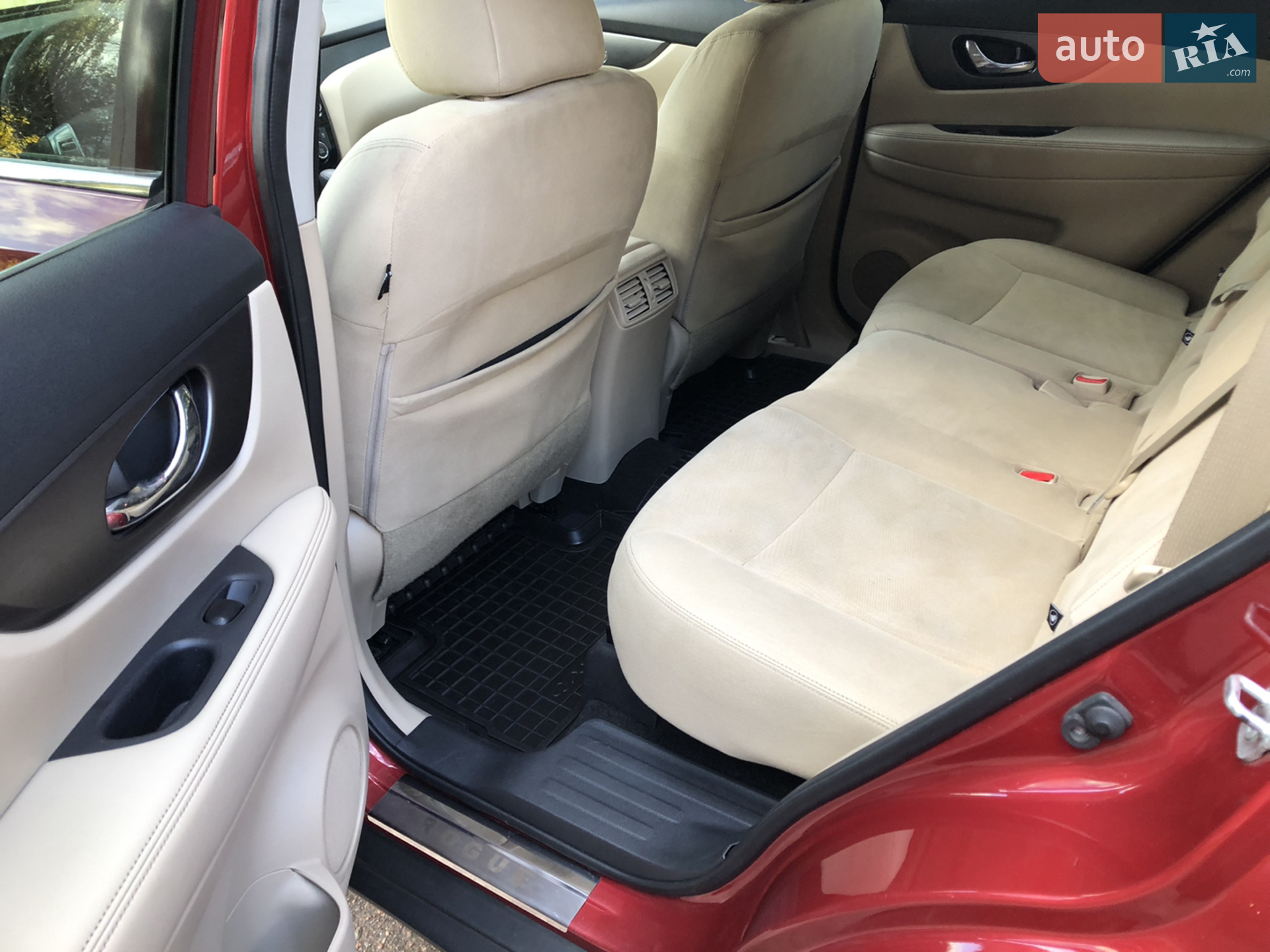 2016 Nissan Rogue - мініатюра 12