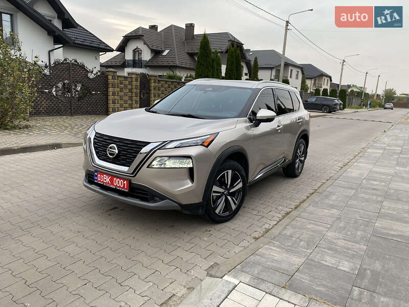 Nissan Rogue 2021