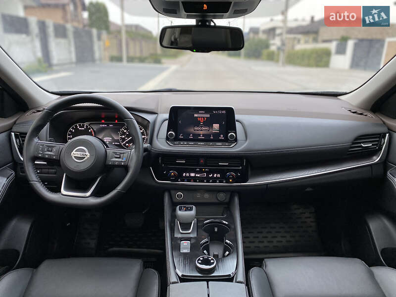 Позашляховик / Кросовер Nissan Rogue 2021 в Рівному