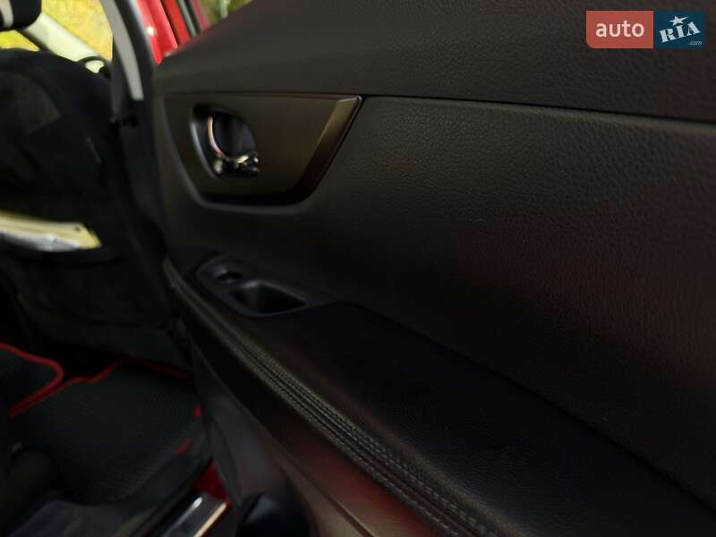 Внедорожник / Кроссовер Nissan Rogue 2014 в Киеве фото 18 Внедорожник / Кроссовер Nissan Rogue 2014 в Киеве