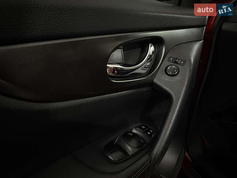 Внедорожник / Кроссовер Nissan Rogue 2014 в Киеве фото 21 Внедорожник / Кроссовер Nissan Rogue 2014 в Киеве