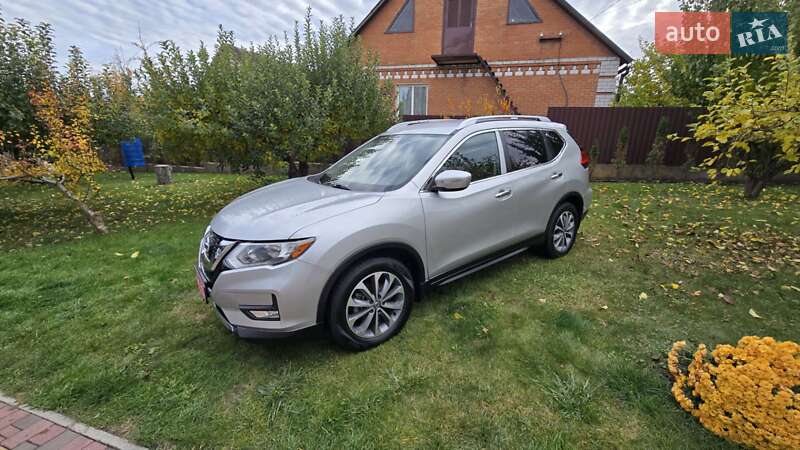 Внедорожник / Кроссовер Nissan Rogue 2017 в Полтаве фото 9 Внедорожник / Кроссовер Nissan Rogue 2017 в Полтаве