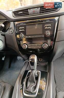 Позашляховик / Кросовер Nissan Rogue 2016 в Хмельницькому