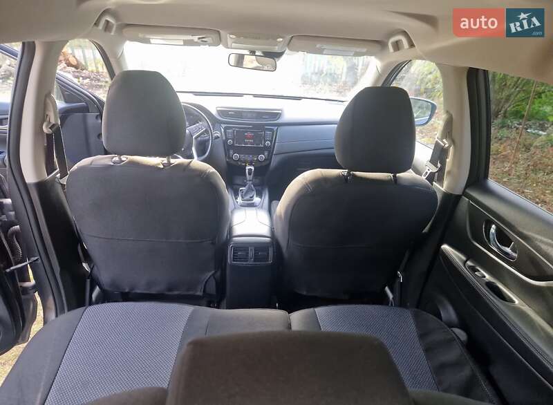 Внедорожник / Кроссовер Nissan Rogue 2020 в Дорогом